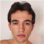 Estudiante de Diseño gráfico imparte clases de Dibujo técnico a nivel de ESO y bachillerato